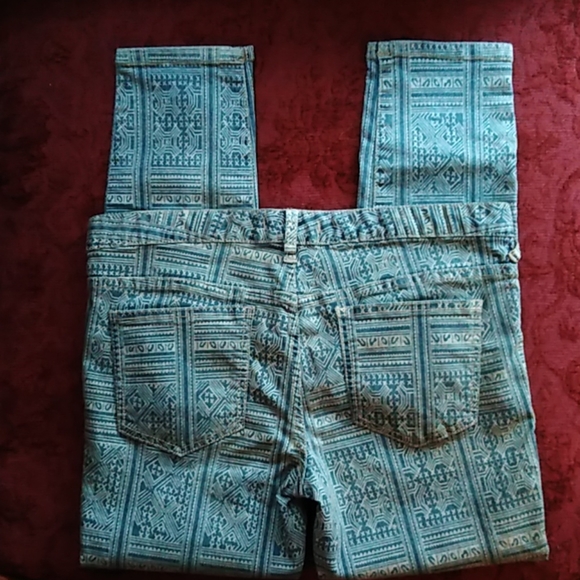 HOST PICK! ❤️Free People pattern jeans - Picture 3 of 8